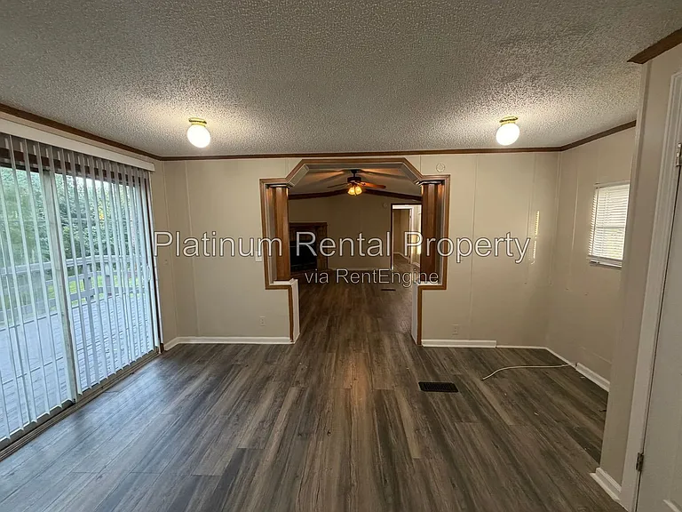 4432 Brandy Ln SE — Photo 11