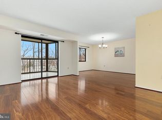 15101 Interlachen Dr #1-416, Silver Spring, MD 20906