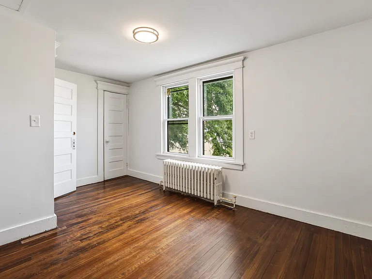 152 Dekalb Ave — Photo 7