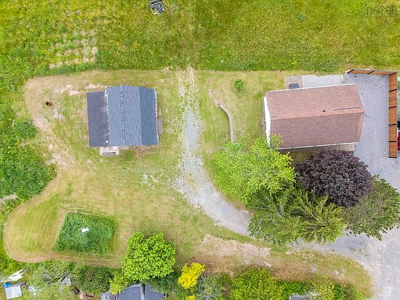 4th image of 97 Panuke Rd