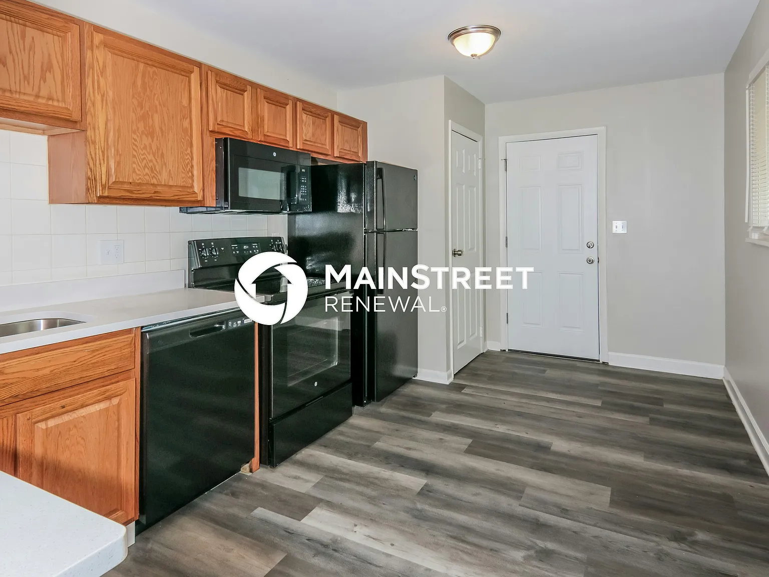 5112 Benham Dr — Photo 4