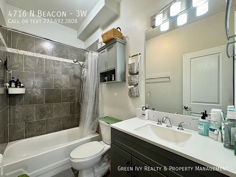 4716 N Beacon St #3W — Photo 9
