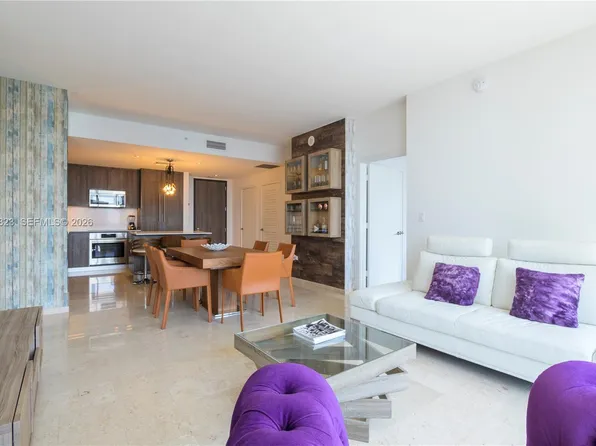 88 SW 7th St APT 3405, Miami, FL 33130