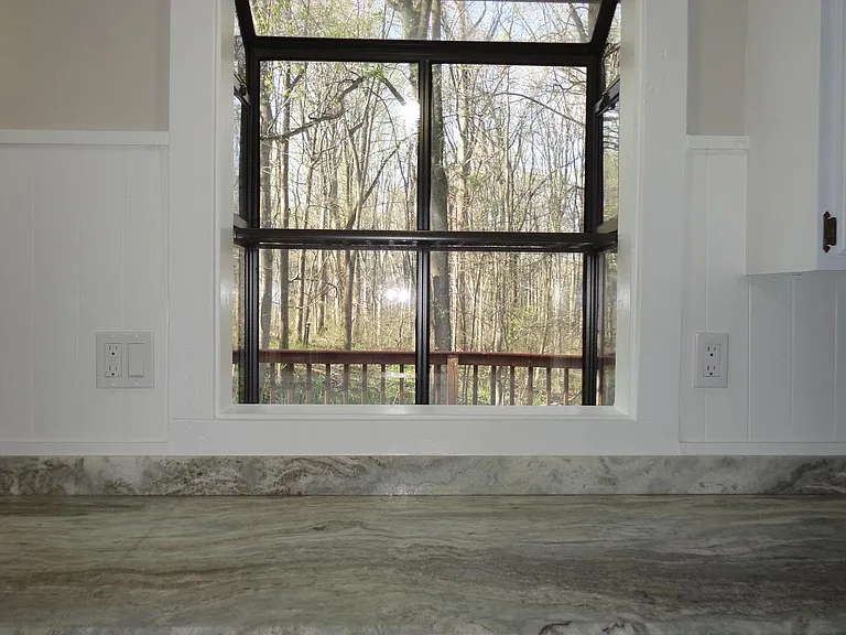 814 Rustic Ln — Photo 19