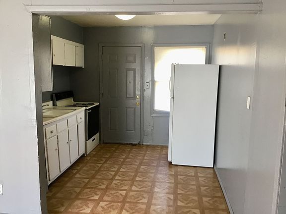 2nd image of 1817 Peachtree Ave
