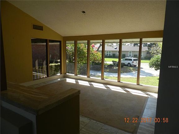 3rd image of 1374 Roberts Bay Ln