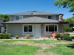 36 Trinity Dr, Novato, CA 94947