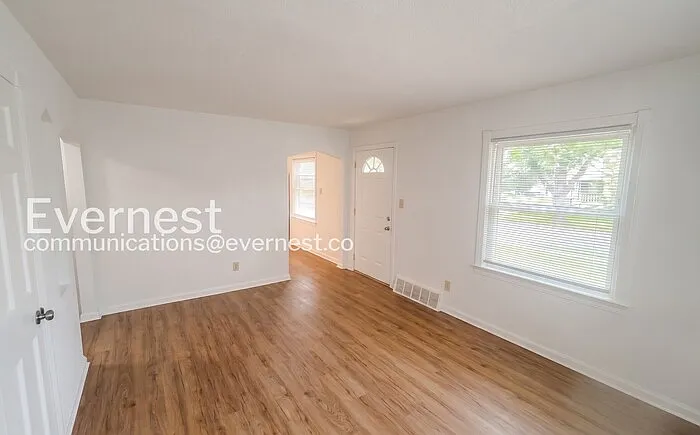 20600 Watson Rd — Photo 5