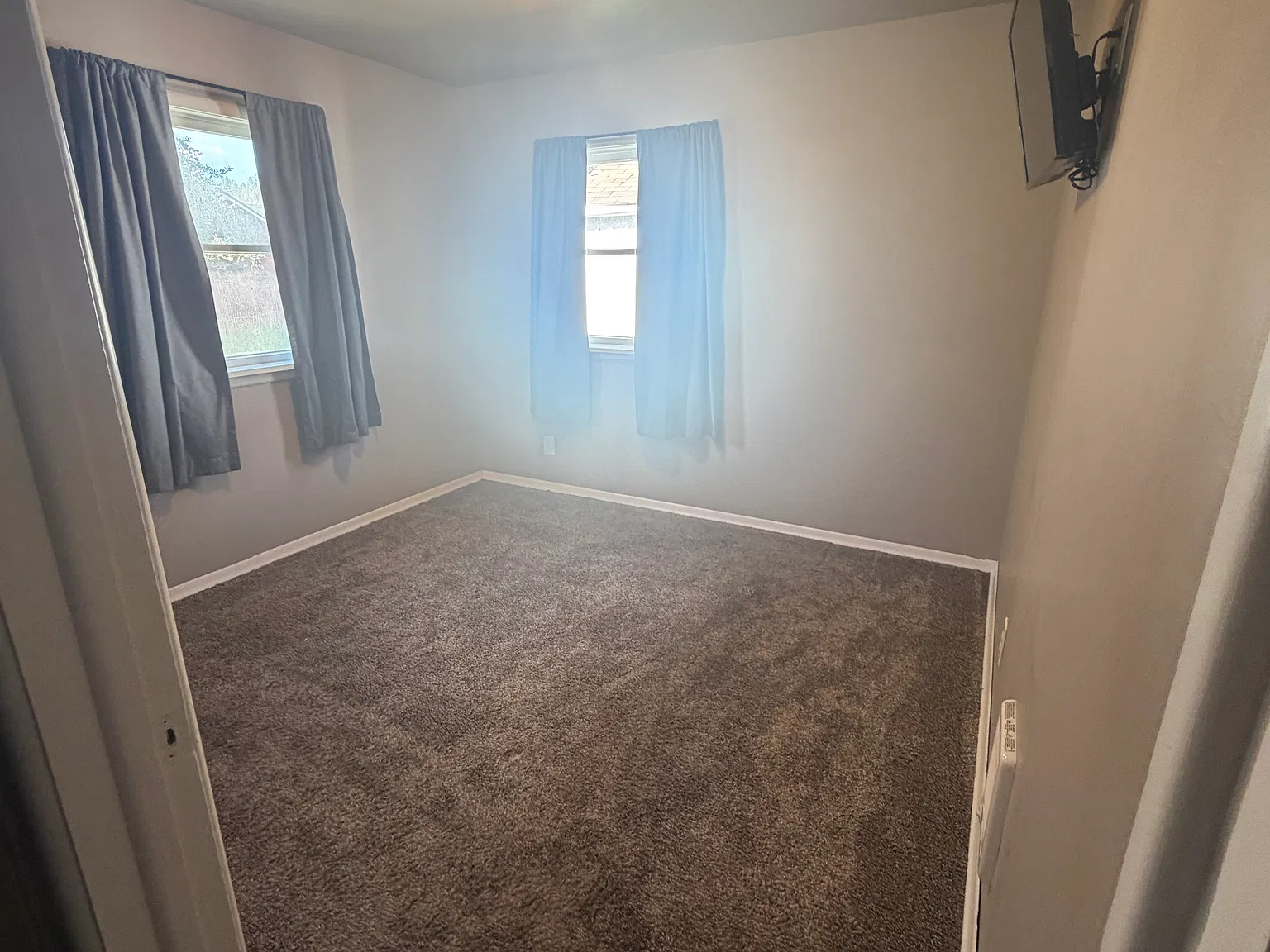 2 bed, 856 sqft, $1,750 — Photo 3