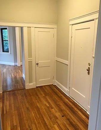 3rd image of 39 Glenville Ave APT 1