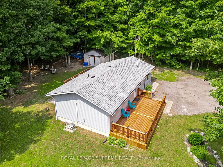 114 Desroches Trl — Photo 37