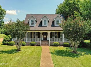 185 Cloverfield Ln, Mc Kenzie, TN 38201