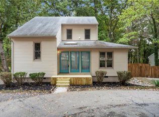 10316 Reams Rd, North Chesterfield, VA 23236