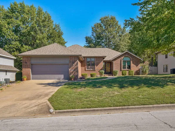 5594 S Newton Avenue, Springfield, MO 65810