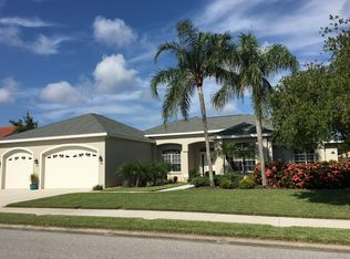 8447 Woodbriar Dr, Sarasota, FL 34238