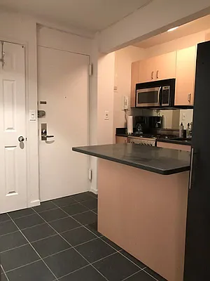 Sold by R New York | media 11