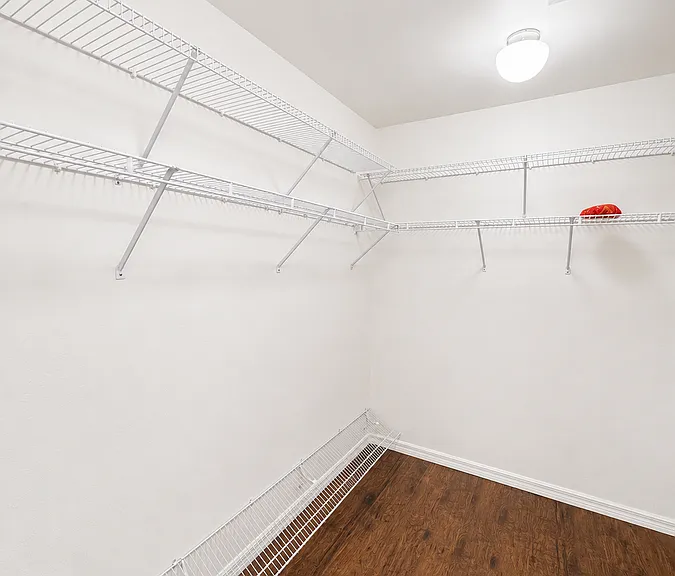 12857 Dresden Ct — Photo 20