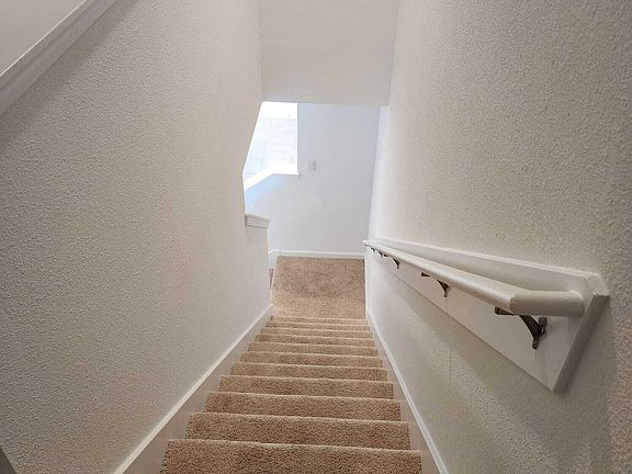 2nd image of 8409 Zenith Cir #8409
