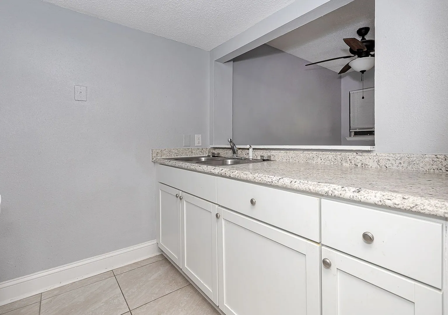 Pelican Pointe — Photo 2