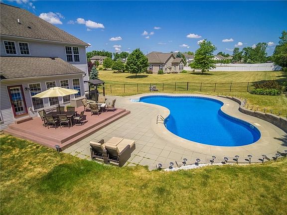 2nd image of 367 Stonefield Ln