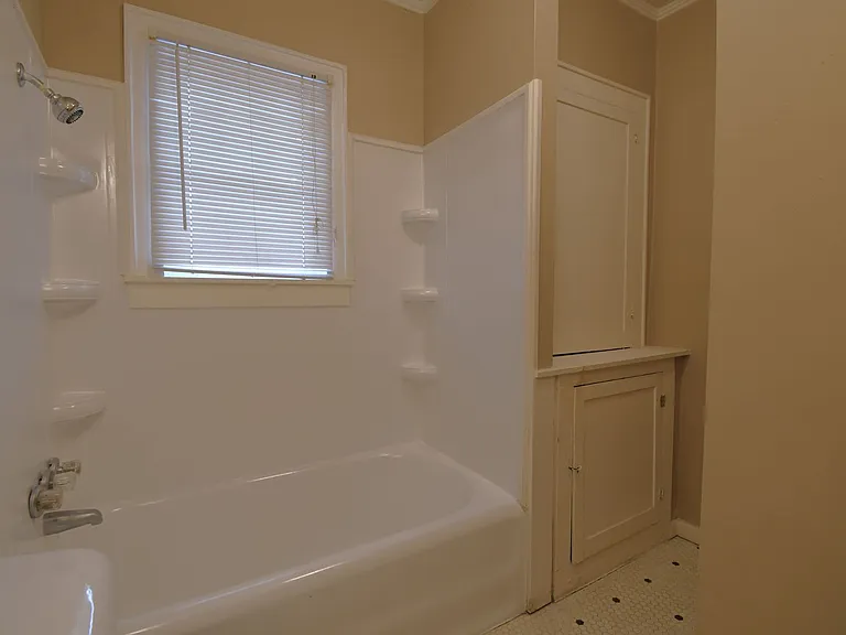502 S Fannin Ave #101 — Photo 12