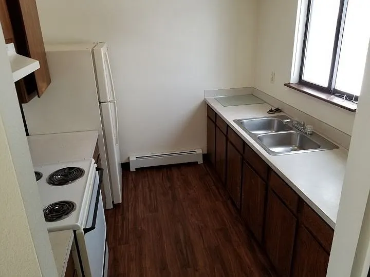 540 S 28th St — Photo 5