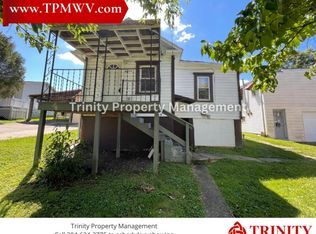 421 1/2 Buckhannon Ave, Clarksburg, WV 26301