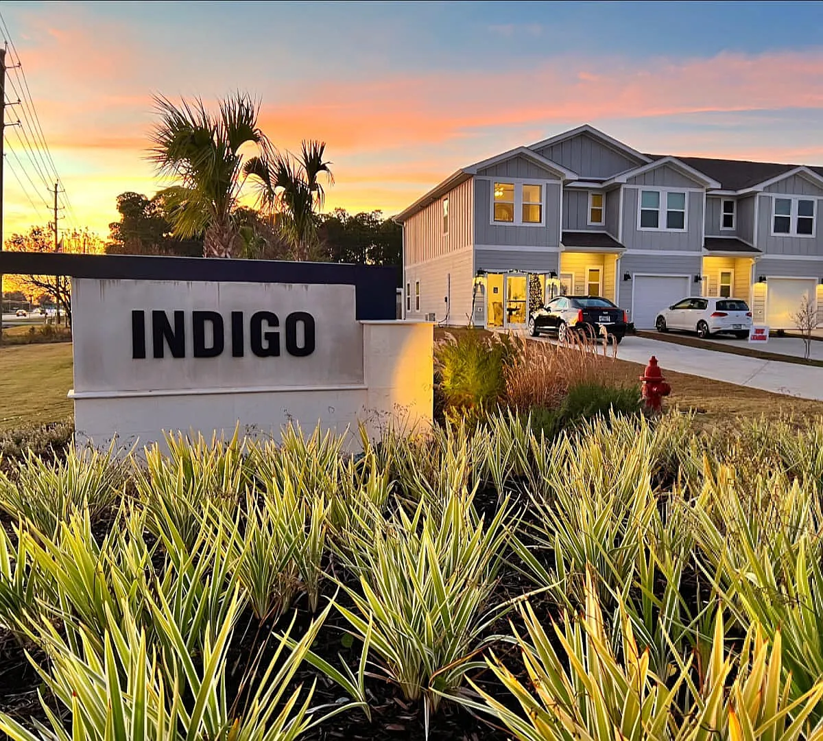 Indigo Townhomes — Photo 2