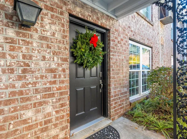 640 Cornell St #C-35, Charleston, SC 29407