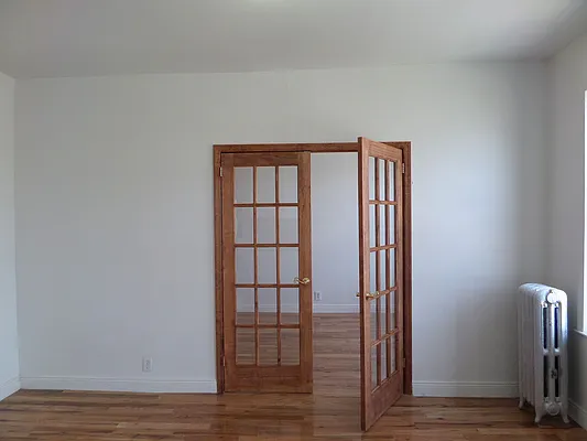 Rented by Vassiliou Group | media 35