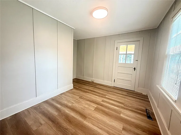 5156 Saint Paul Blvd — Photo 25