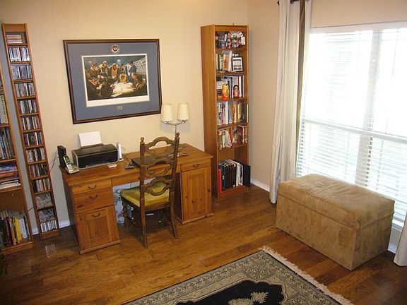 4th image of 222 Drexel Dr