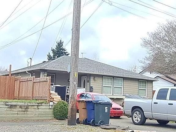 3rd image of 2106 N Tyler St