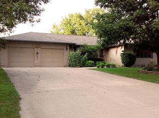 727 E 1st St, Madrid, IA 50156
