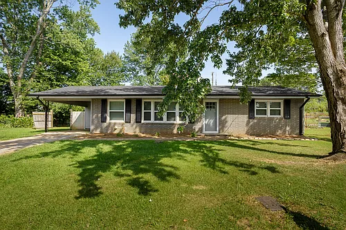 4126 Eastwood Dr Photo 1 4126 Eastwood Dr Photo 1