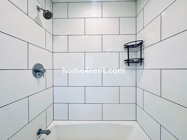 4741 Holly St — Photo 32