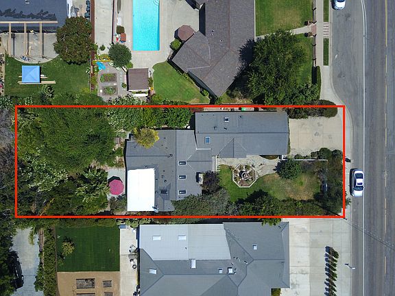 2nd image of 350 22nd St