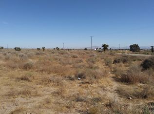 6562 Caliente Rd, Oak Hills, CA 92344