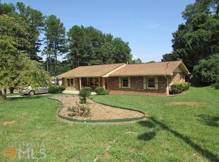 975 Pine Roc Way, Stone Mountain, GA 30083