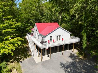 397 Coffman Hill Rd, Ronceverte, WV 24970