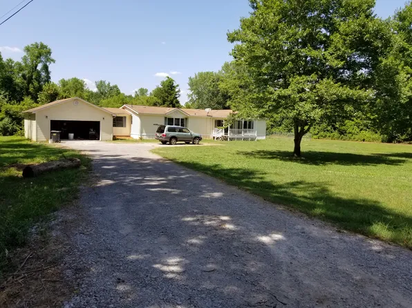 (undisclosed Address), Laceys Spring, AL 35754