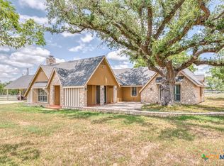 701 W Steele St, Smiley, TX 78159