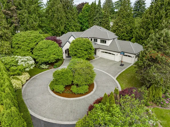 2917 74th Avenue SE, Mercer Island, WA 98040