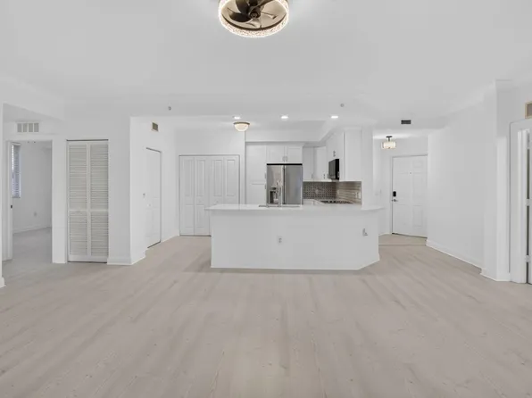 1690 RENAISSANCE COMMONS Boulevard #1201, Boynton Beach, FL 33426