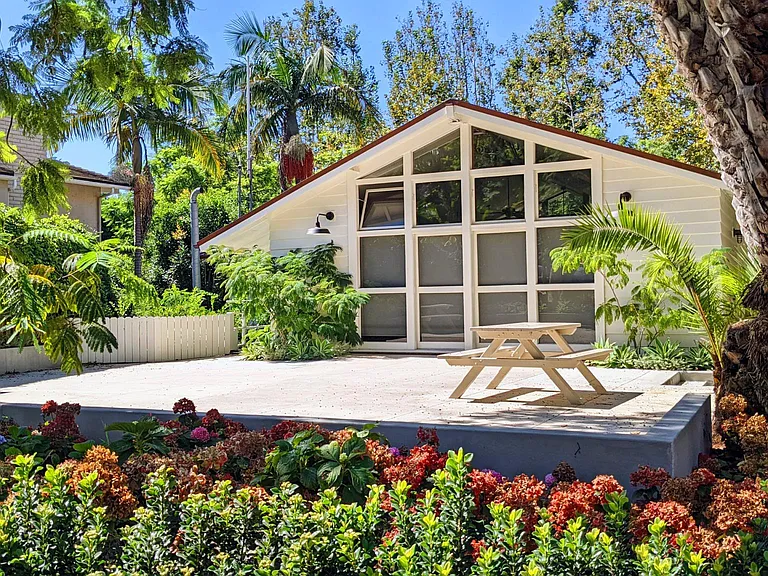 1131 Emerald Bay — Photo 34
