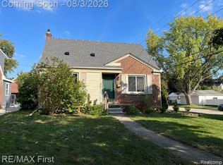 3102 N Blair Ave, Royal Oak, MI 48073