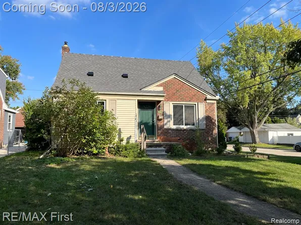 3102 N Blair Ave, Royal Oak, MI 48073
