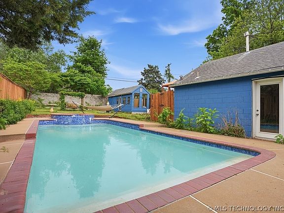 3rd image of 1763 S Xanthus Ave