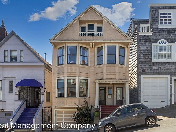 2nd image of 131 Beaver St