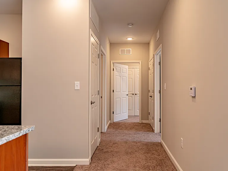 Saddlebred Park Apartments — Photo 16